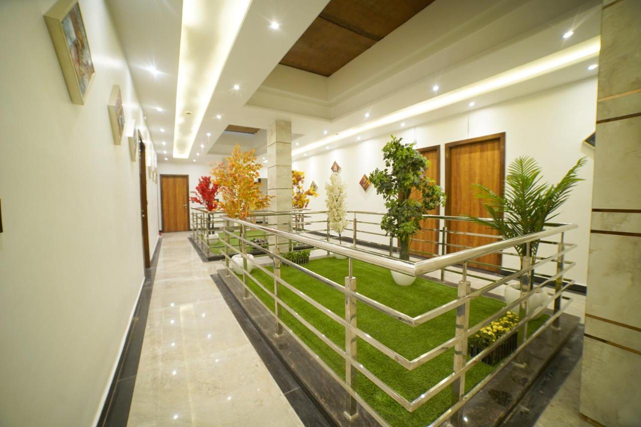 Hotel Elite - 5 Mins From Golden Temple Αμριτσάρ Εξωτερικό φωτογραφία