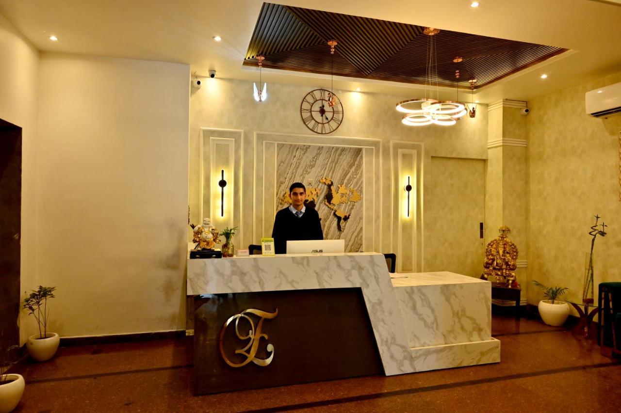 Hotel Elite - 5 Mins From Golden Temple Αμριτσάρ Εξωτερικό φωτογραφία
